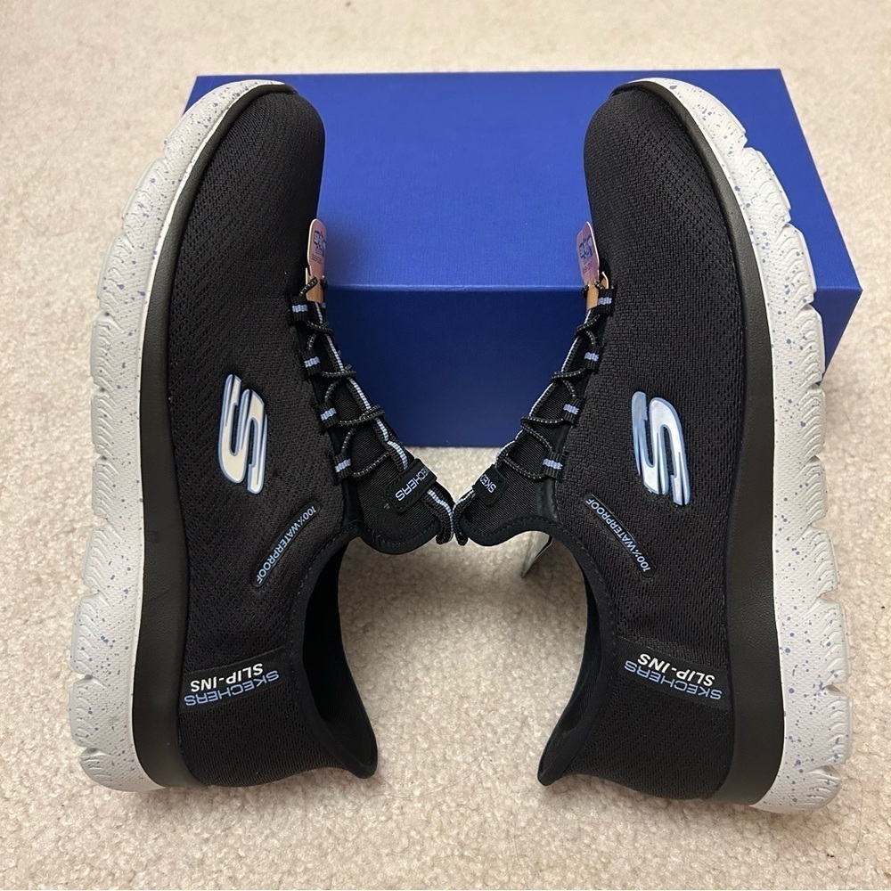 Skechers Waterproof Hands Free Slip-ins Summits-Best Choice Sneaker Black Sz 6.5 - Picture 8 of 12